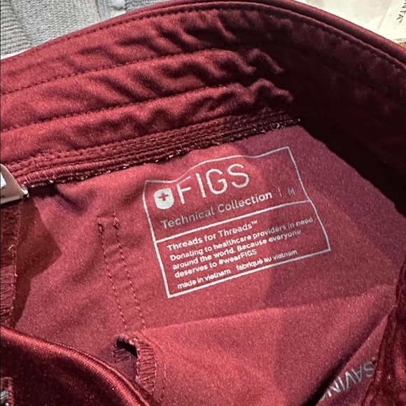 Figs Maroon Scrub Set Size Medium nurse med ladies burgundy medical - Picture 3 of 5